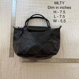 Longchamp Elegant Black Tote (AUTHENTIC)